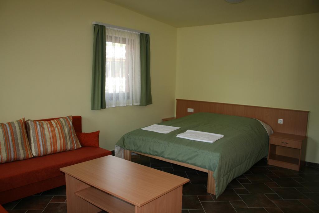Mátra Kemping Apartmanok Mátrafüred Habitación foto